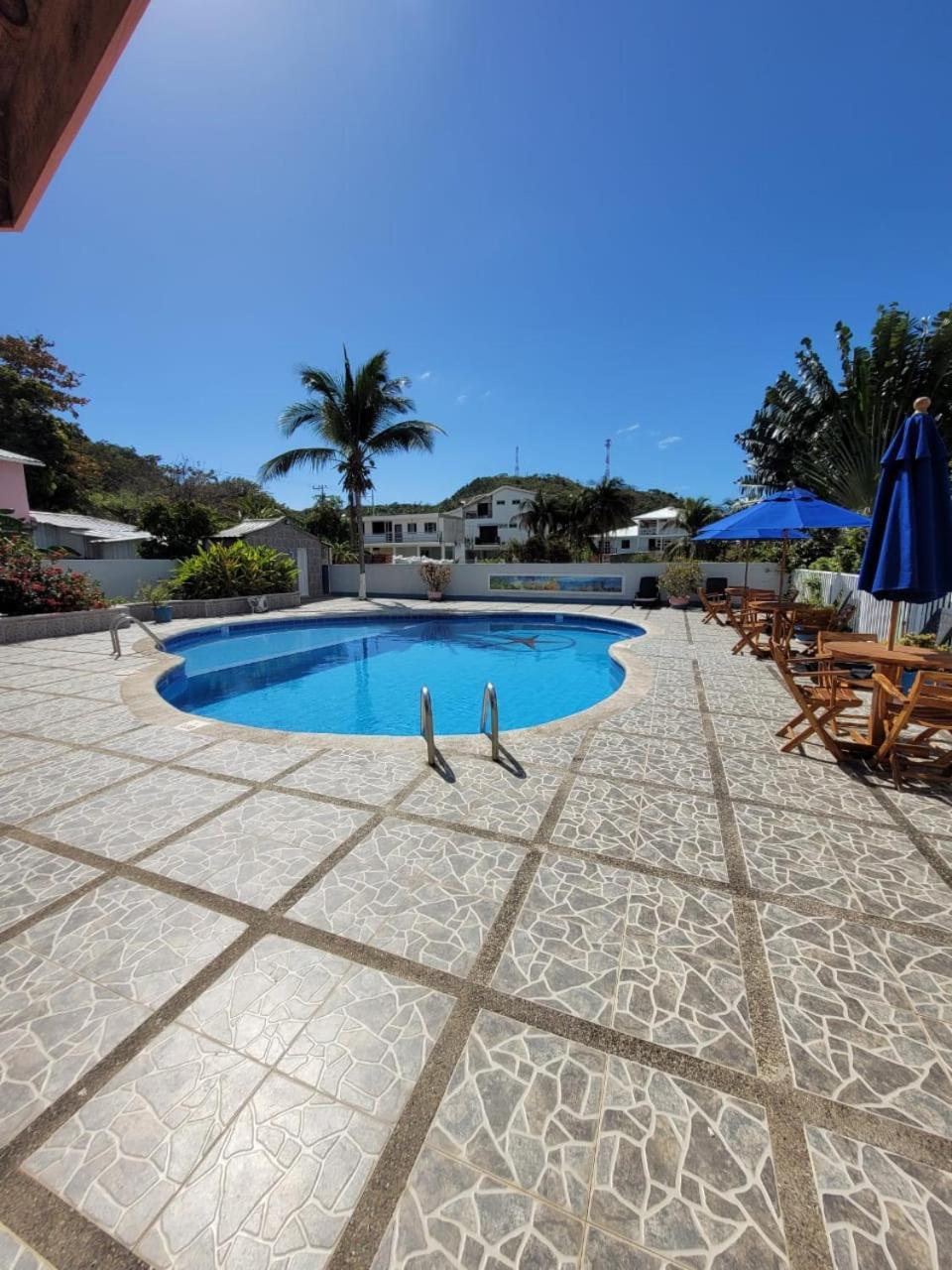 Hotel Posada Del Mar Fresh Water Bay Exterior photo